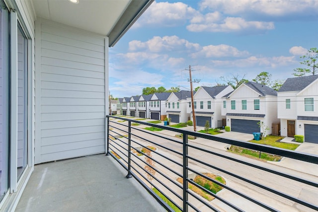 5703C Balbo St, Houston, TX 77091 - balcony featuring a residential view