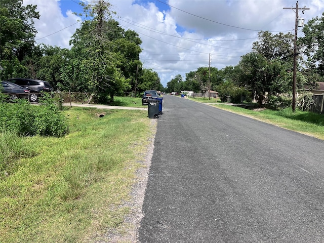 5915 Woodrow St, Texas City, TX 77591 - photo 2