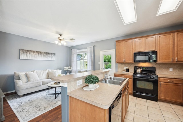 12443 Narcissus View Trl, Houston, TX 77089 - photo 12