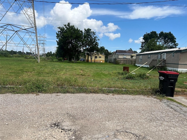 1100 Pine St, Baytown, TX 77520 - photo 9