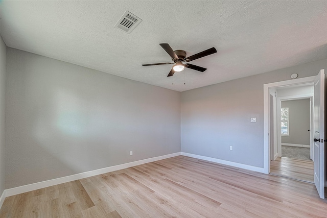 3407 Coachlight Ln, Baytown, TX 77521 - photo 24