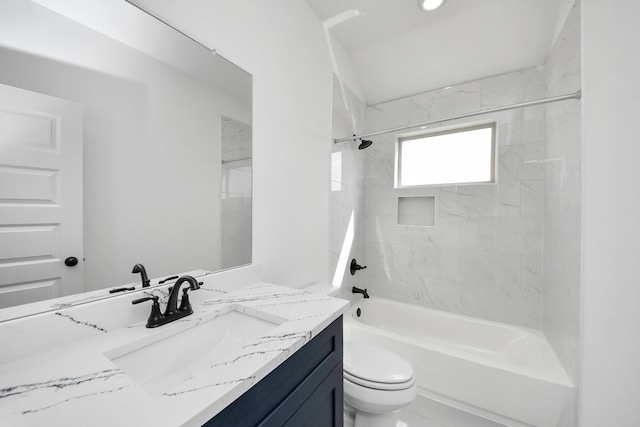 5318 Latigo Ct, Alvin, TX 77511 - full bathroom with vanity and shower / washtub combination