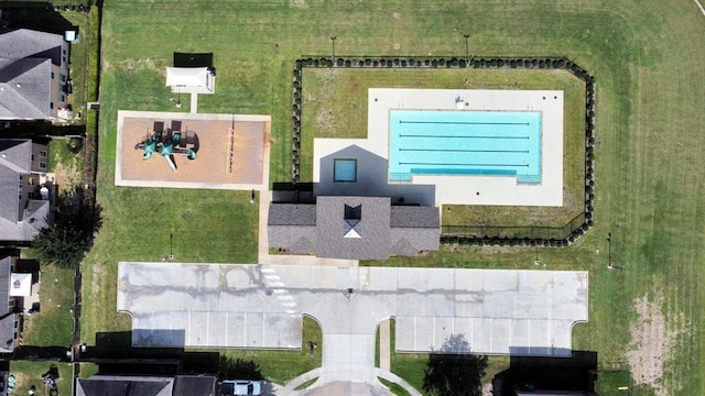 5318 Latigo Ct, Alvin, TX 77511 - aerial view
