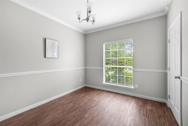 3327 Shady Glen Ln, Missouri City, TX 77459 - unfurnished room with a chandelier, wood finished floors, and crown molding