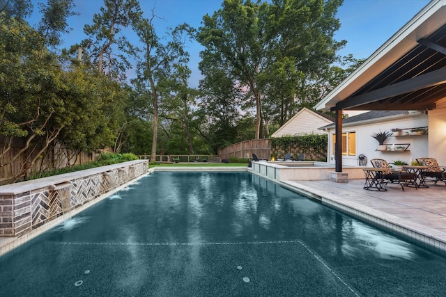 206 Lakemere St, Houston, TX 77079 - view of pool featuring a patio area, a fenced backyard, and a pool with connected hot tub