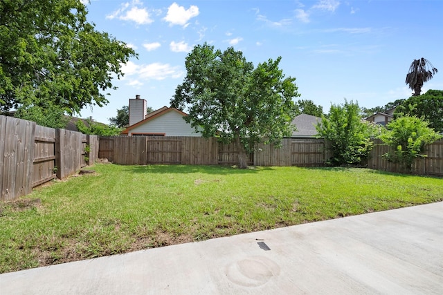 13530 Sharpbill Dr, Houston, TX 77083 - view of fenced backyard