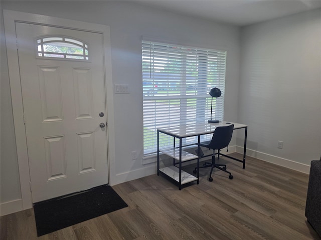 121 Tanglewood St, Baytown, TX 77520 - office space with wood finished floors