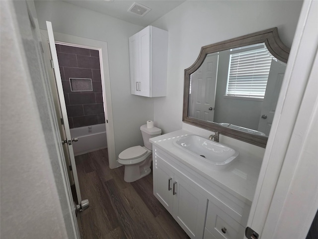 121 Tanglewood St, Baytown, TX 77520 - full bathroom featuring wood finished floors and vanity