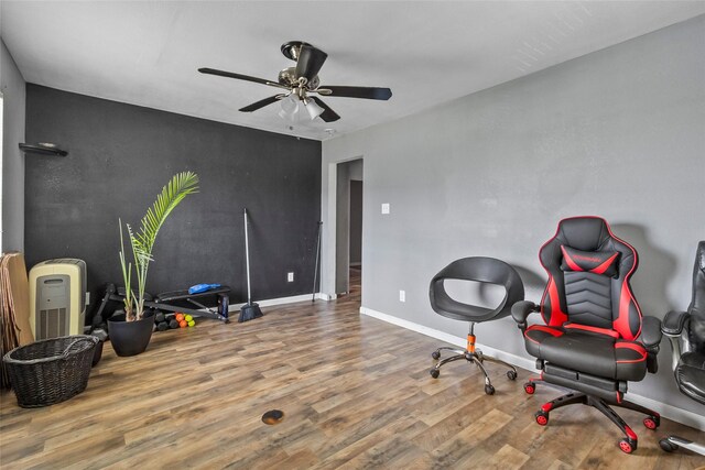 324 Erin, Houston, TX 77009 - recreation room featuring wood finished floors and ceiling fan