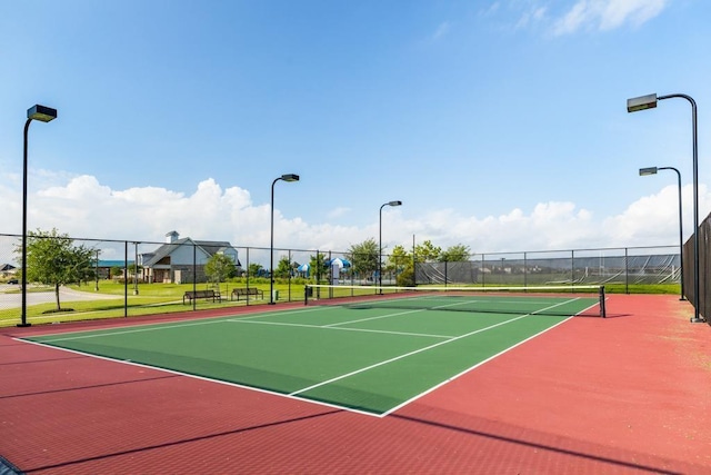 9458 Grand Spark Dr, Rosharon, TX 77583 - view of tennis court with community basketball court