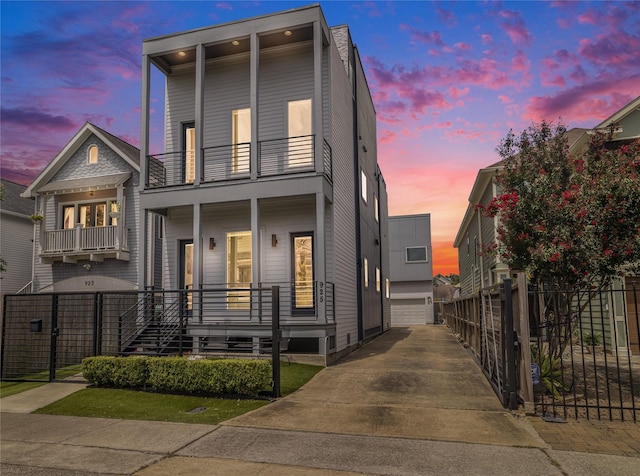 925 Herkimer St, Houston, TX 77008 - photo 1