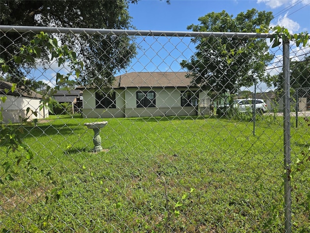 604 N Main St, Galena Park, TX 77547 - view of yard