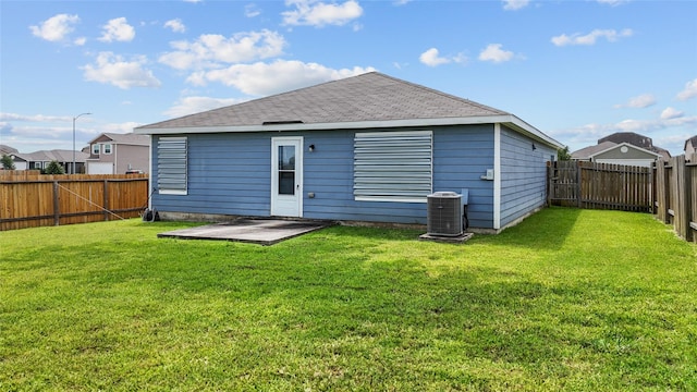 5815 Rainbow Rd, Baytown, TX 77523 - photo 2