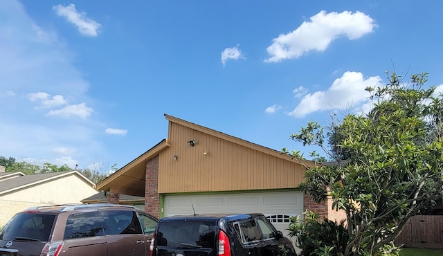 2919 Sunwood Dr, Houston, TX 77038 - photo 2