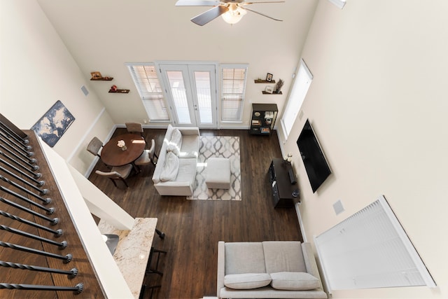2623 Shady Woods Ln, Houston, TX 77008 - living area with a towering ceiling, wood finished floors, and a ceiling fan