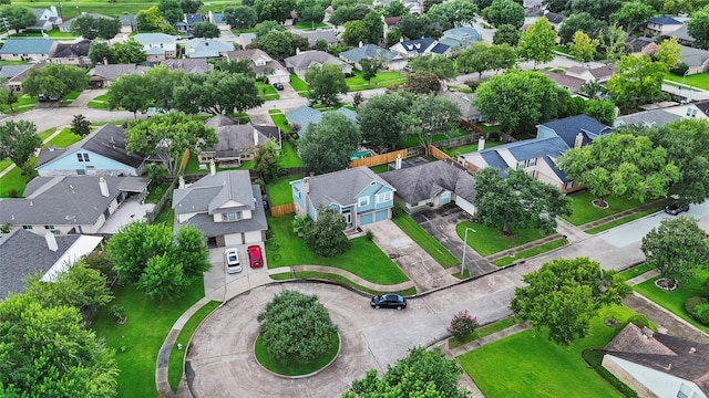 3122 Lazy Brook Dr, Sugar Land, TX 77479 - photo 31