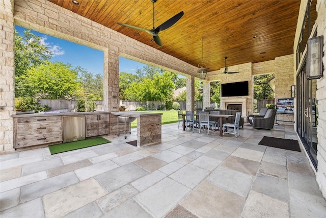 31 Sandalwood Dr, Houston, TX 77024 - photo 32