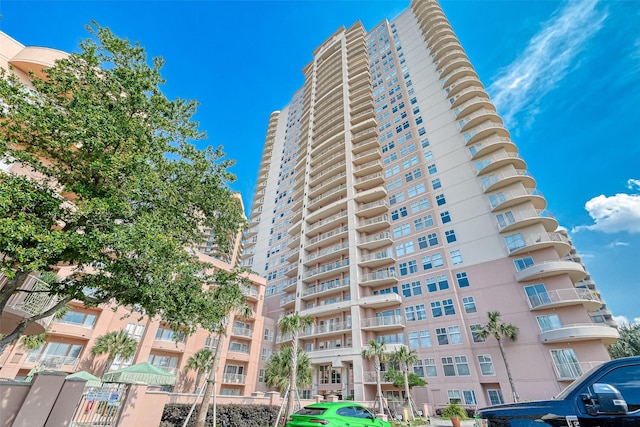 3505 Sage Rd Unit 1206, Houston, TX 77056 - view of apartment building / complex