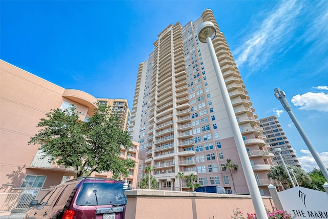 3505 Sage Rd Unit 1206, Houston, TX 77056 - view of apartment building / complex