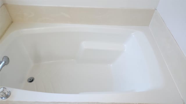 11718 Emerald Wood Dr, Houston, TX 77070 - bathroom view