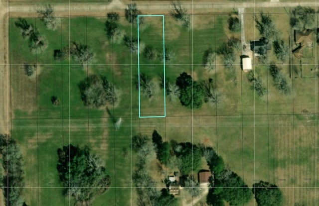 130 Horse Shoe Trl, Angleton, TX 77515 - photo 3