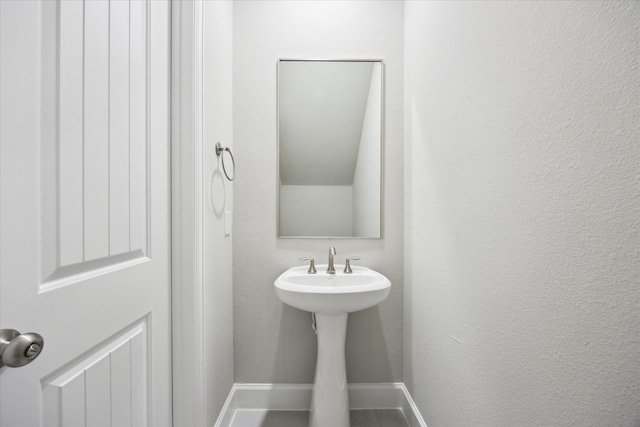 10011/2 Howard Ln, Houston, TX 77401 - photo 8