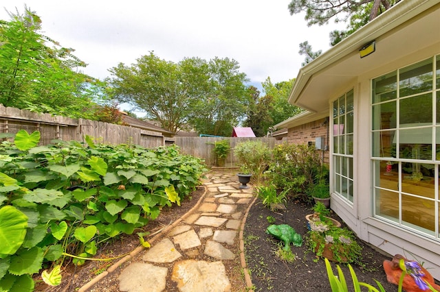 3910 Sand Myrtle Dr, Houston, TX 77059 - view of fenced backyard