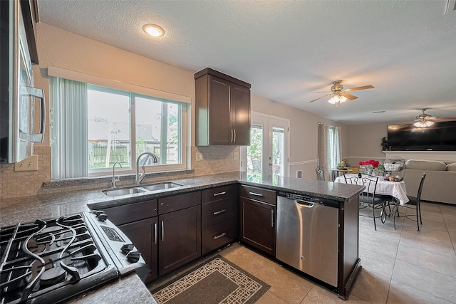 3426 Hidden Creek Dr, Sugar Land, TX 77479 - photo 16
