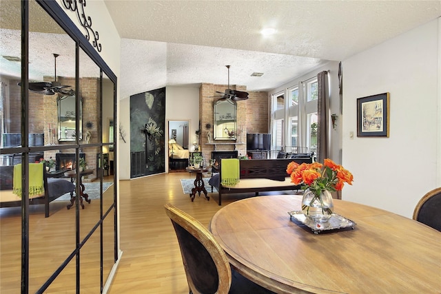 343 Richvale Ln, Houston, TX 77598 - photo 4