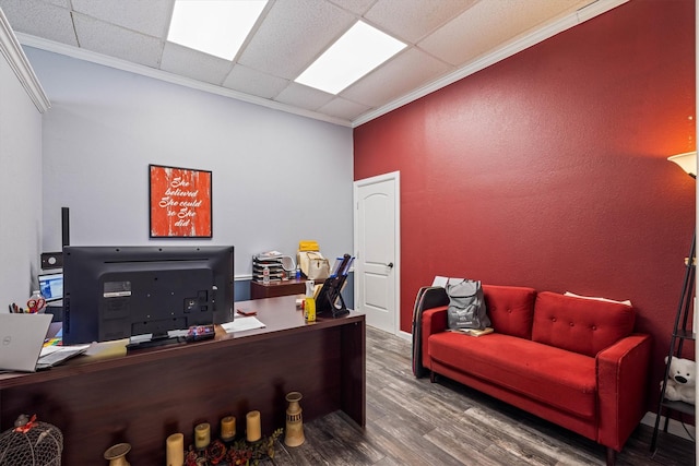902 51st St, Galveston, TX 77551 - home office with ornamental molding, wood finished floors, and a drop ceiling