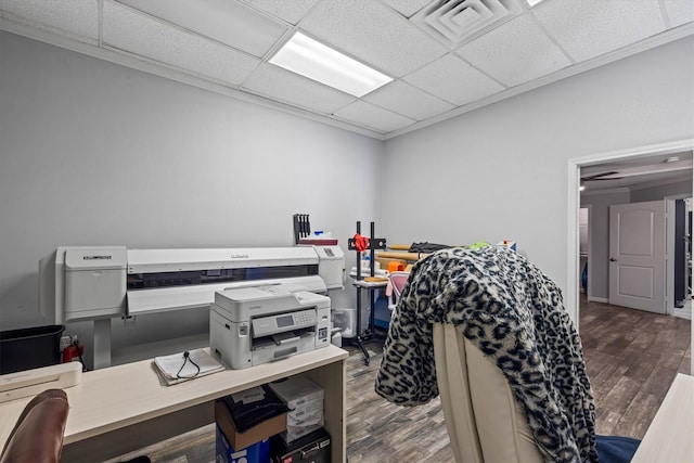 902 51st St, Galveston, TX 77551 - home office with a drop ceiling and wood finished floors