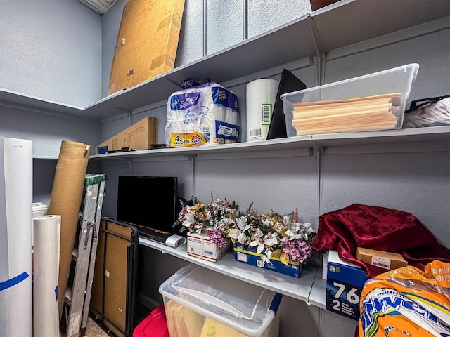 902 51st St, Galveston, TX 77551 - view of storage