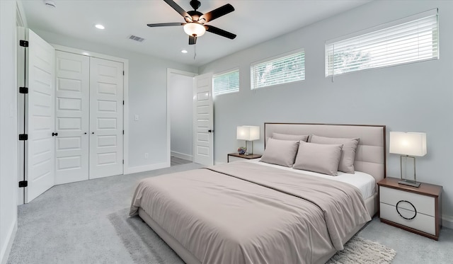 6902 Apollo St, Houston, TX 77091 - bedroom with carpet floors, recessed lighting, a closet, and ceiling fan