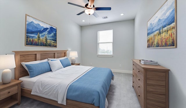 6902 Apollo St, Houston, TX 77091 - carpeted bedroom with recessed lighting and a ceiling fan