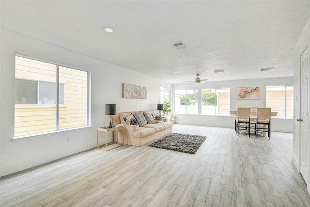 10023 Farrell Dr, Houston, TX 77070 - photo 4