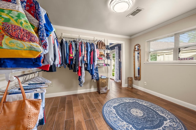 13306 Boca Raton Dr, Houston, TX 77069 - walk in closet featuring wood finished floors