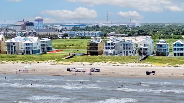 26 Grand Beach Blvd, Galveston, TX 77550