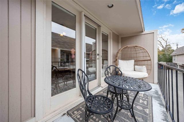 2230 S Piney Point Rd Unit 206, Houston, TX 77063 - view of balcony