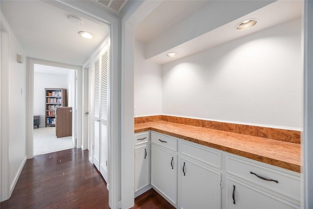 2230 S Piney Point Rd Unit 206, Houston, TX 77063 - hallway featuring dark wood-style flooring and recessed lighting