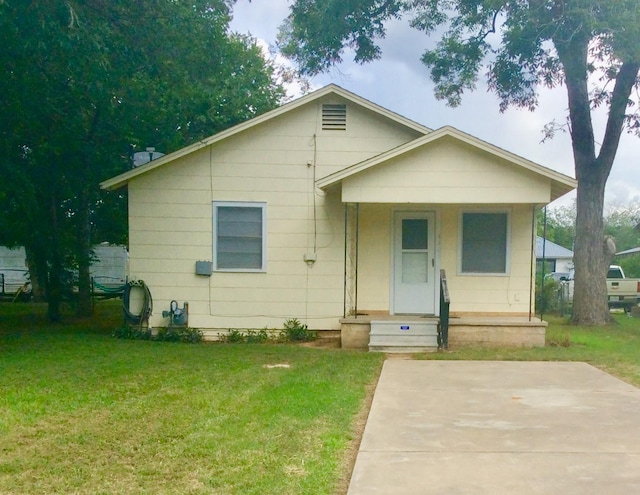 406 N Broadway St, Caldwell, TX 77836 - photo 1