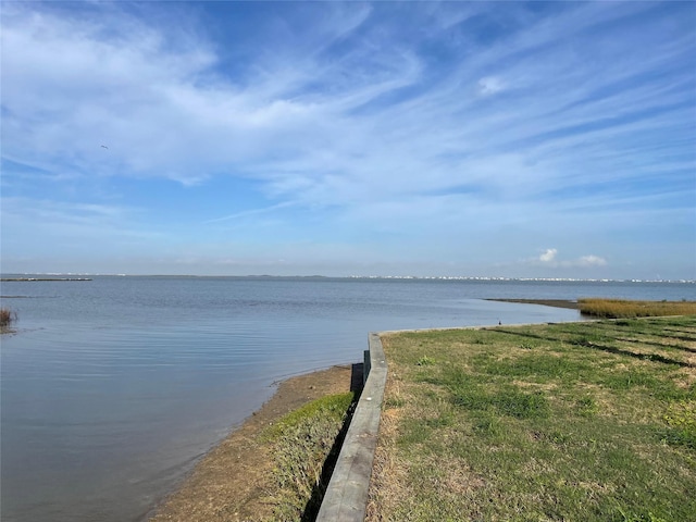 1506 Bay Pointe Dr, Galveston, TX 77554