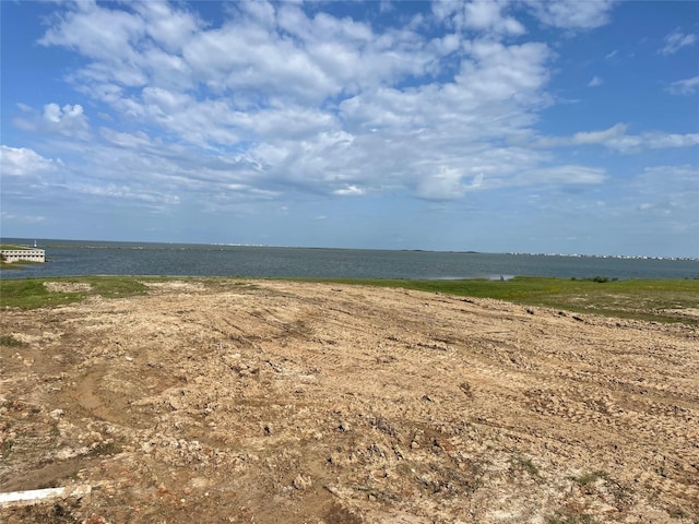 1506 Bay Pointe Dr, Galveston, TX 77554