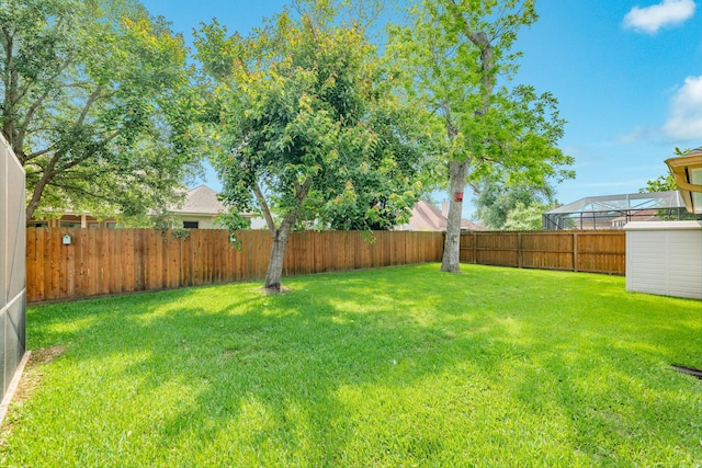 114 Arrowhead Dr, Lake Jackson, TX 77566 - view of fenced backyard