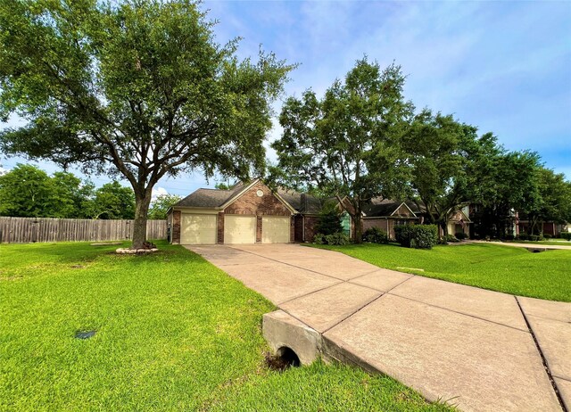 11 Crestview Trl, Houston, TX 77082 - photo 2