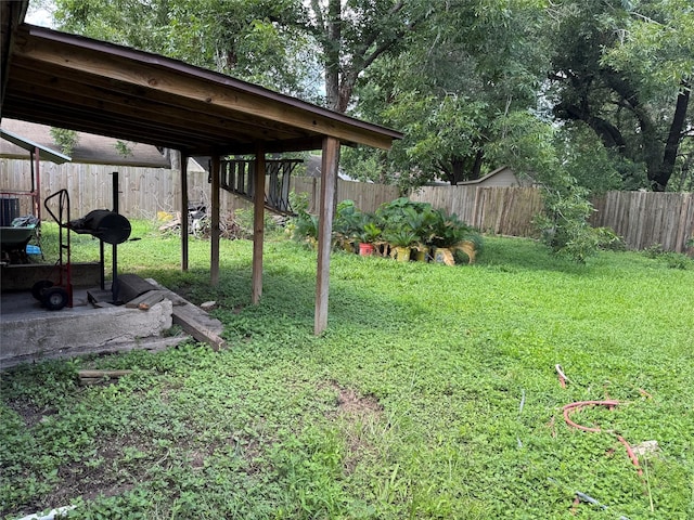 9227 Vanwood St, Houston, TX 77040 - view of fenced backyard