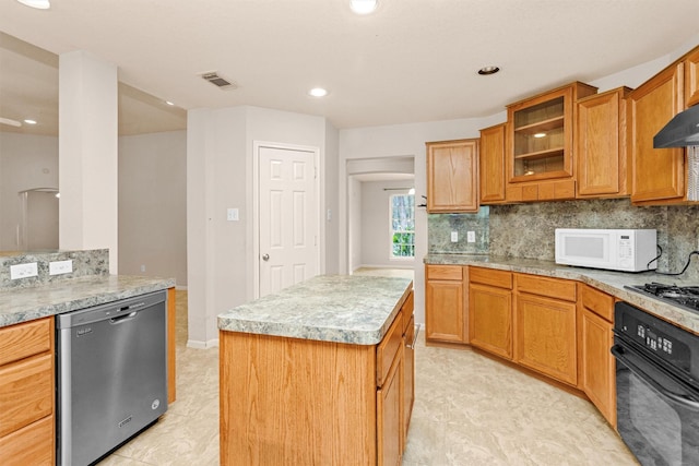 11802 Linger Ln, Conroe, TX 77303 - photo 15