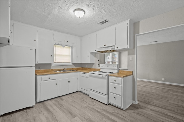 411 Forrest St, Baytown, TX 77520 - photo 4