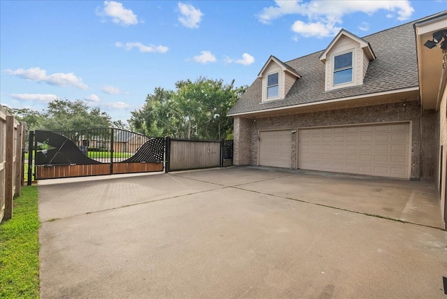 704 Heritage Oaks Dr, Angleton, TX 77515 - photo 40
