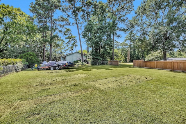 202 Twin Harbors Dr, Onalaska, TX 77360 - view of fenced yard