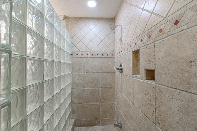 1226 Timbergrove Ln, Houston, TX 77008 - full bathroom featuring tiled shower